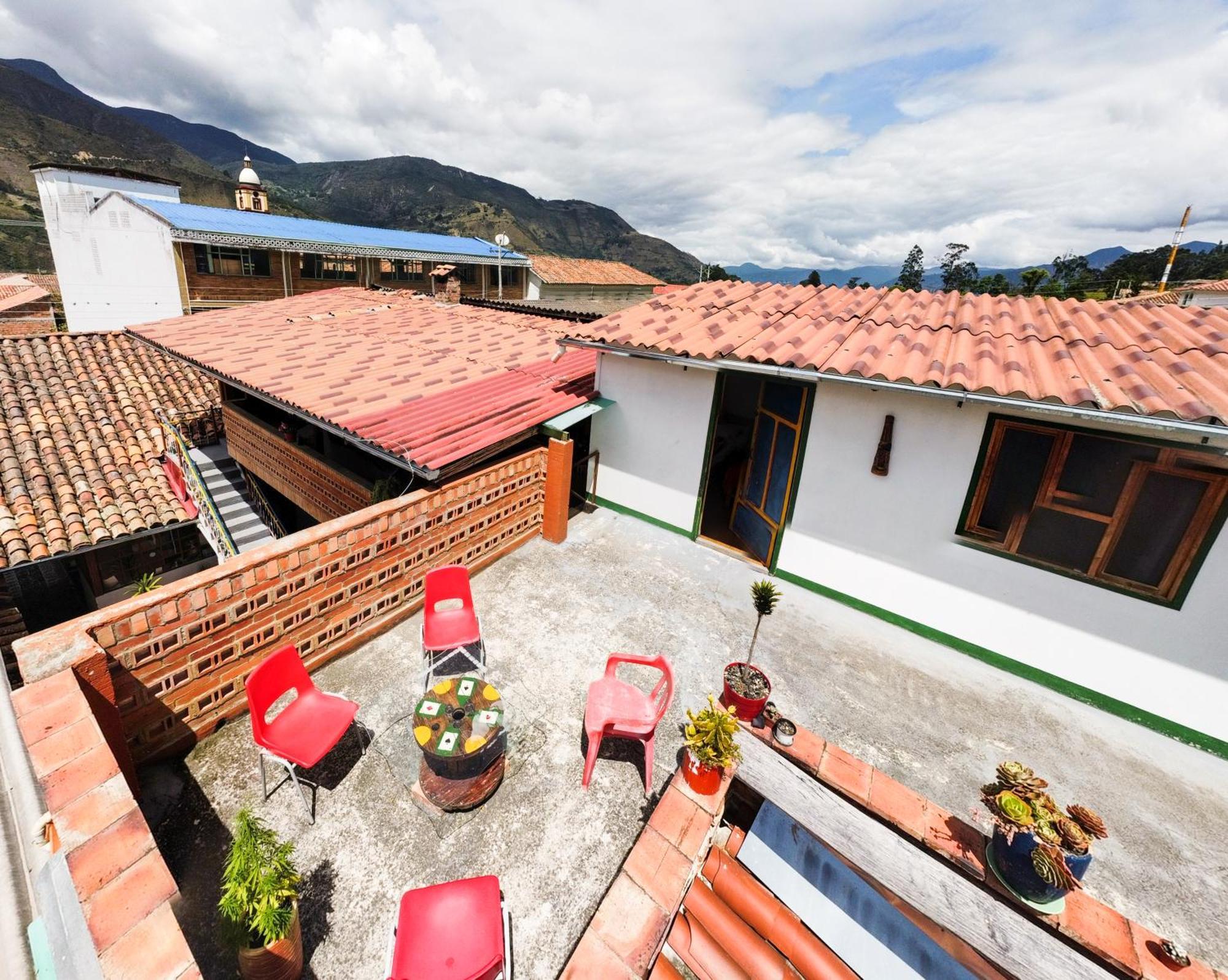 Hostal El Caminante El Cocuy Extérieur photo
